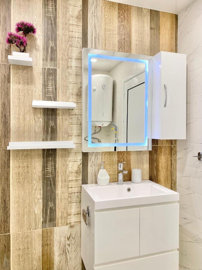 Colourful Apartment For 4 Guests And Free Parking ستارا زاغورا المظهر الخارجي الصورة